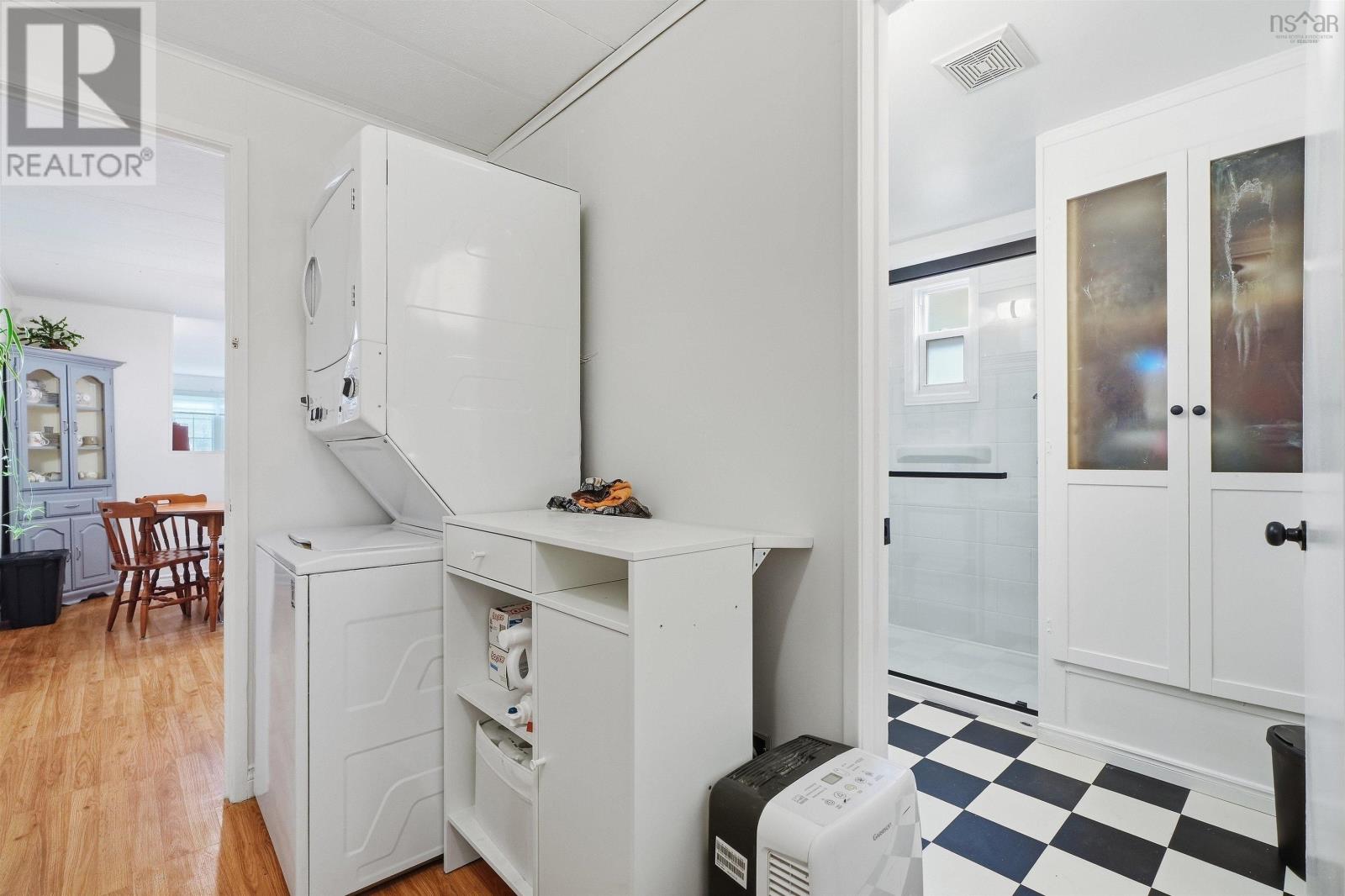 32 Earleton Avenue Property Photo 20