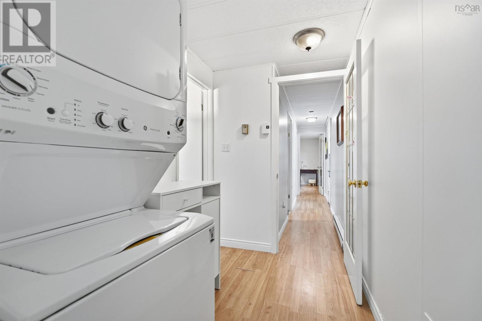 32 Earleton Avenue Property Photo 23