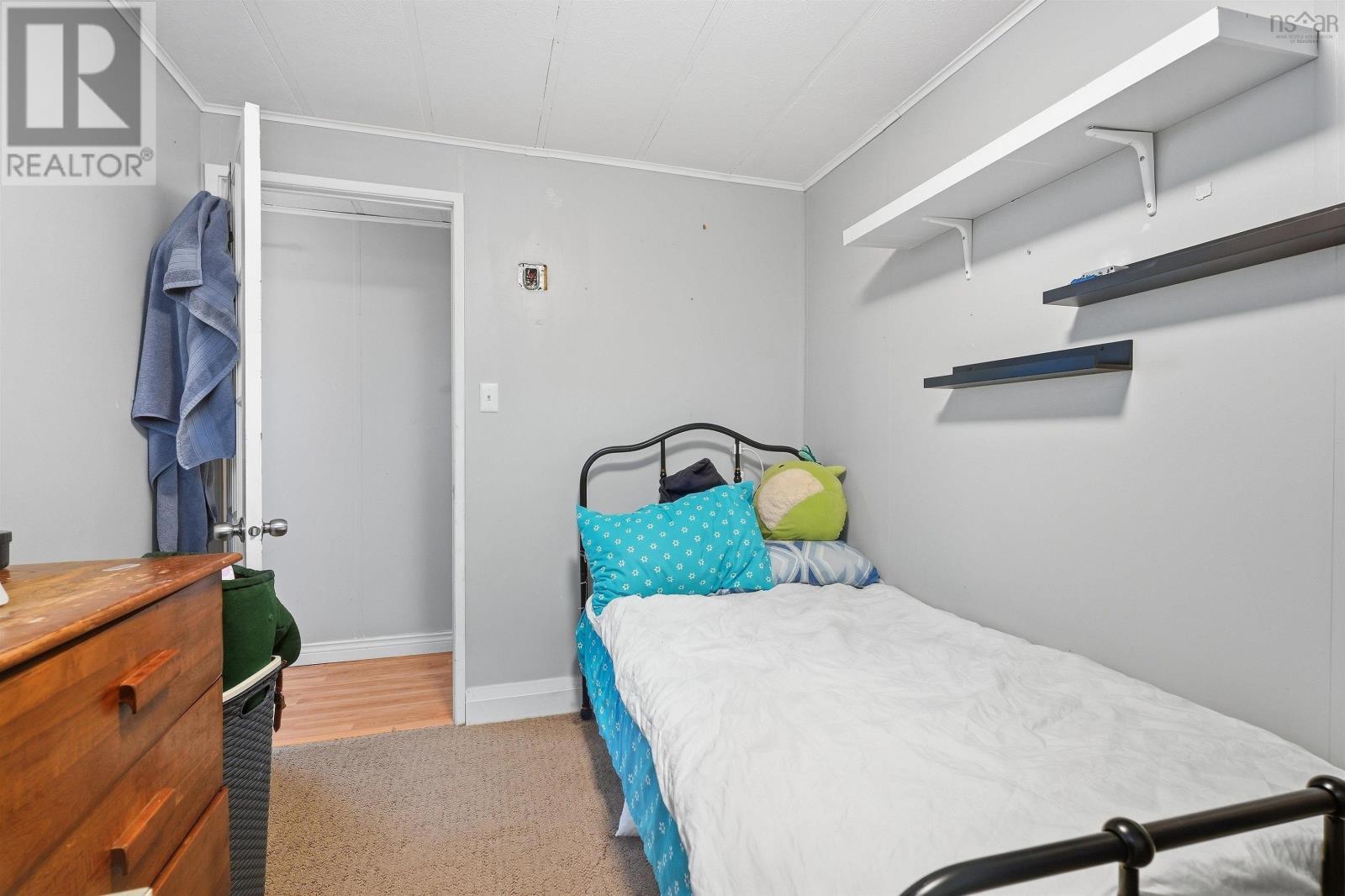 32 Earleton Avenue Property Photo 31