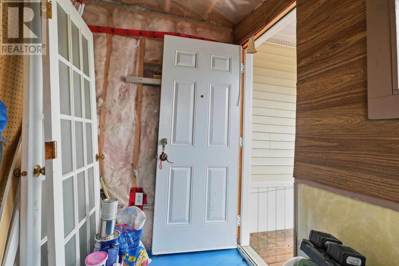 32 Earleton Avenue Property Photo 33