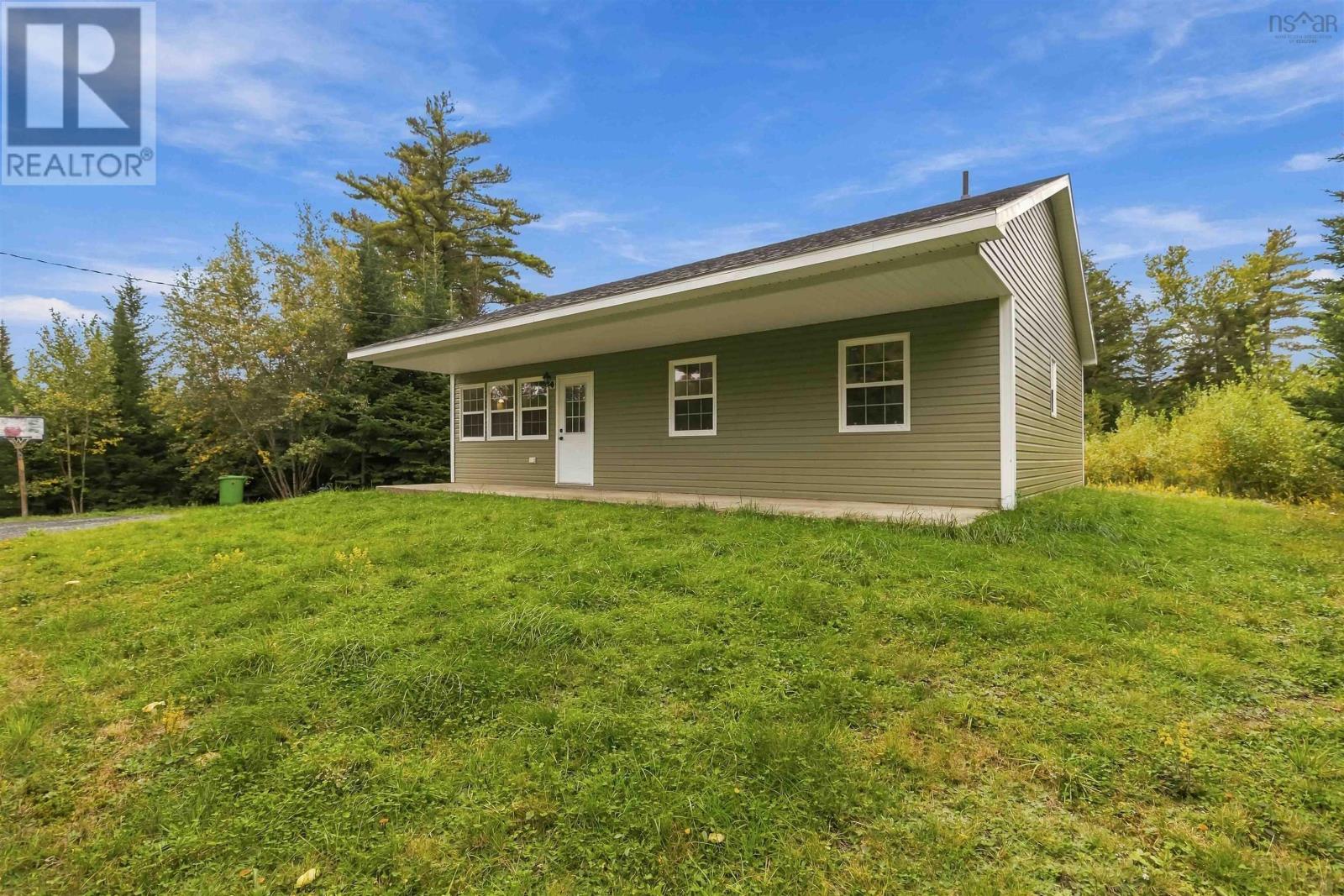 2247 Camperdown Road Property Photo 6