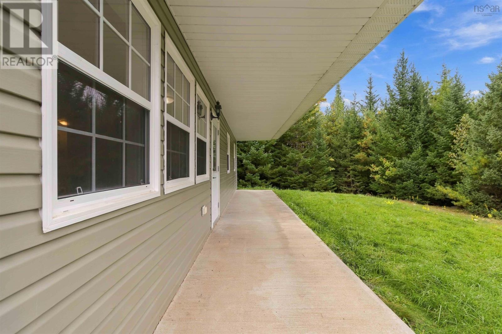 2247 Camperdown Road Property Photo 7