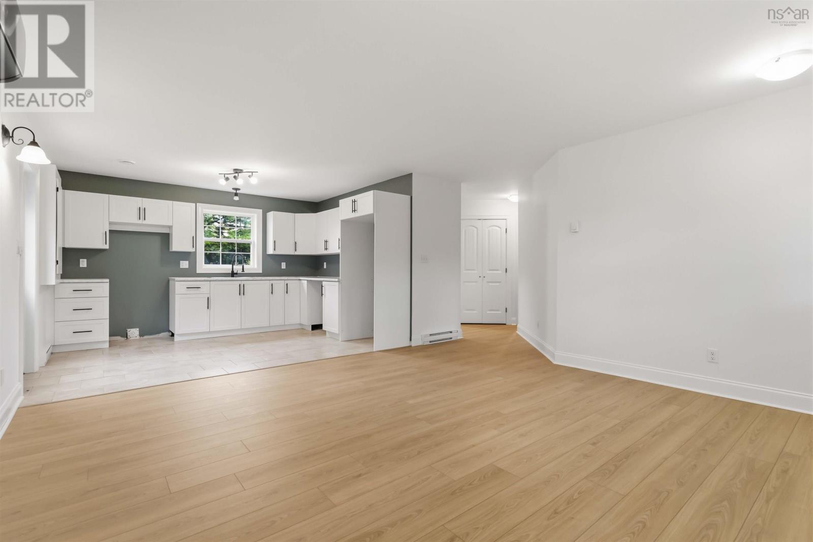 2247 Camperdown Road Property Photo 15