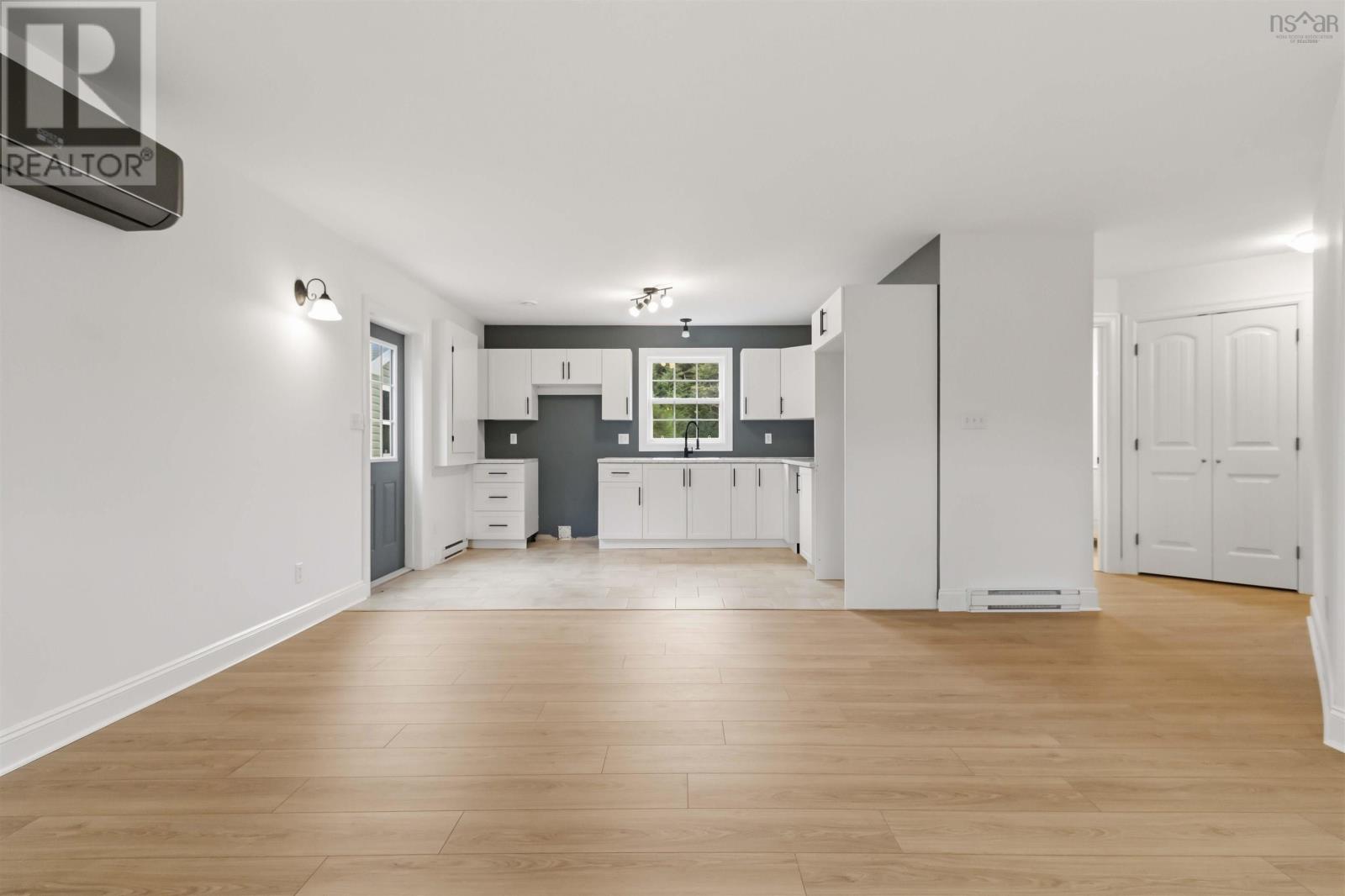 2247 Camperdown Road Property Photo 16