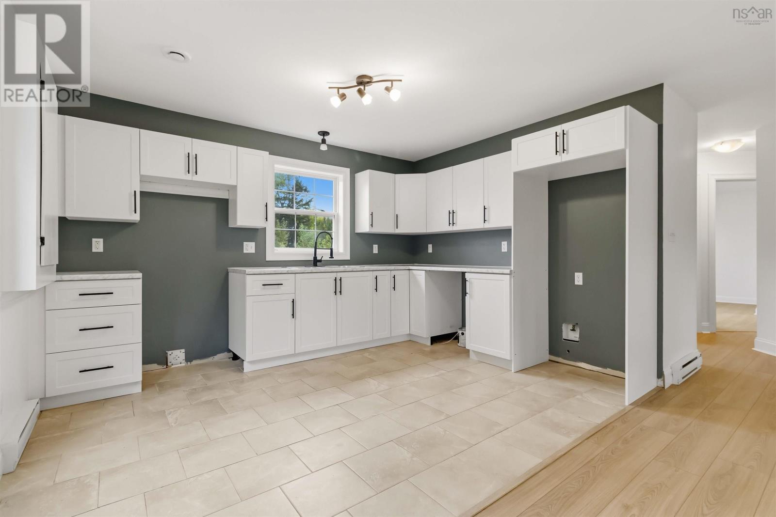 2247 Camperdown Road Property Photo 20