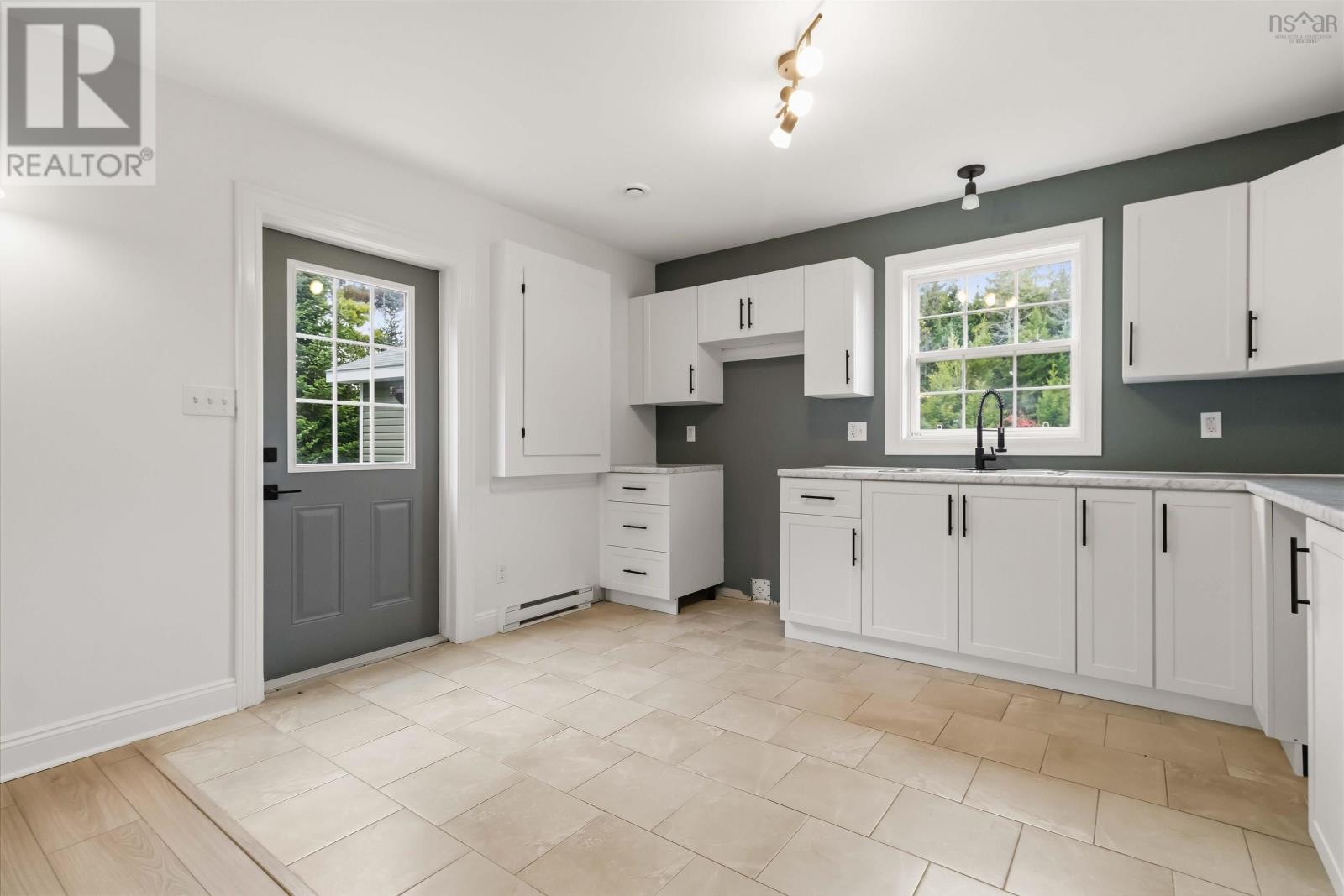 2247 Camperdown Road Property Photo 21