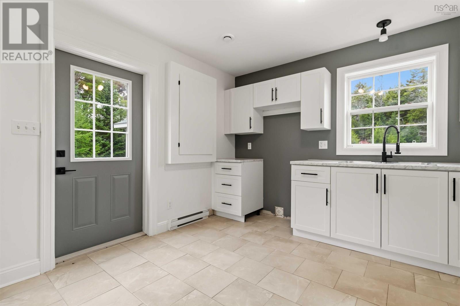 2247 Camperdown Road Property Photo 26