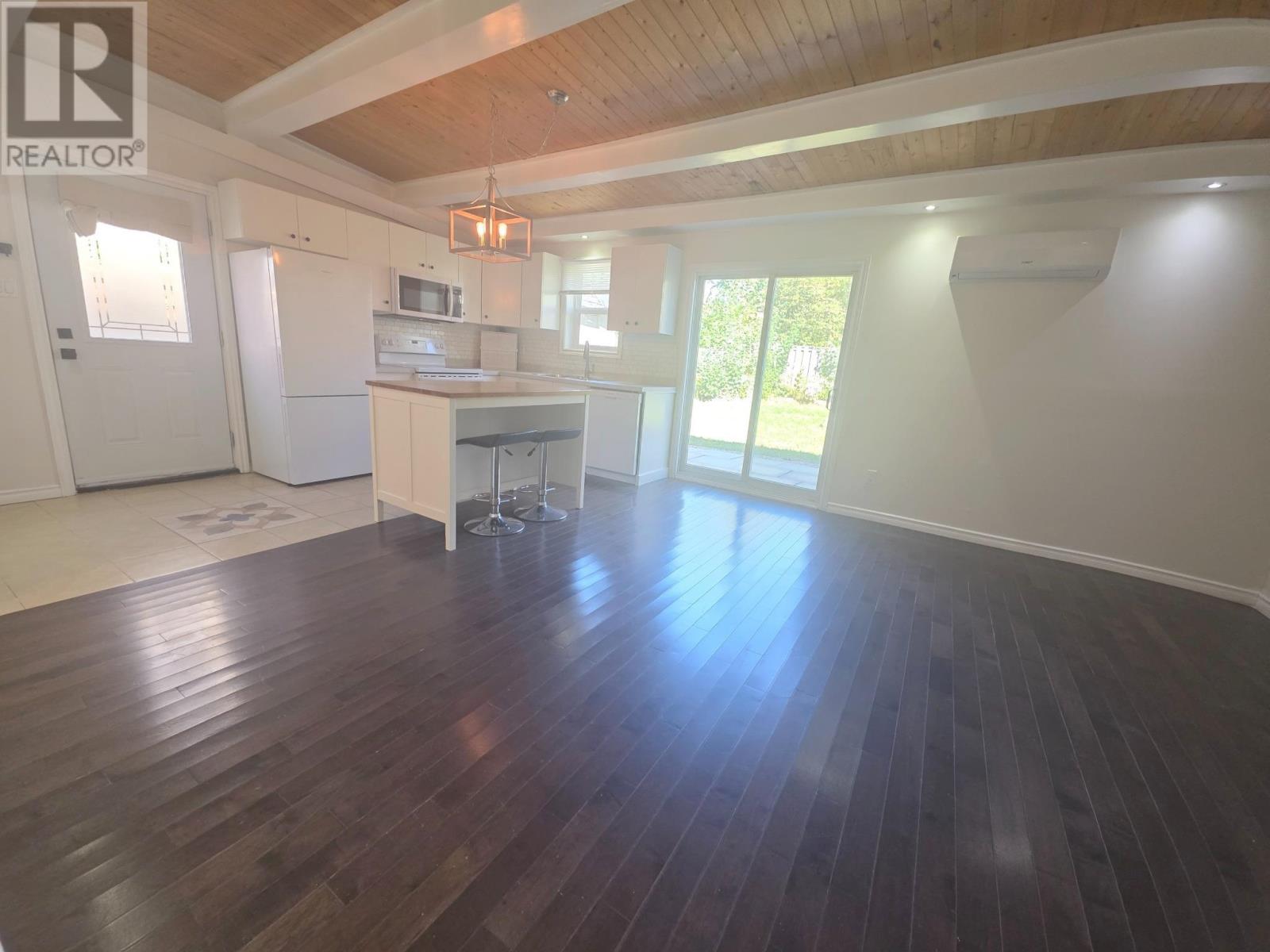 30-32 Spring Park Road Property Photo 16