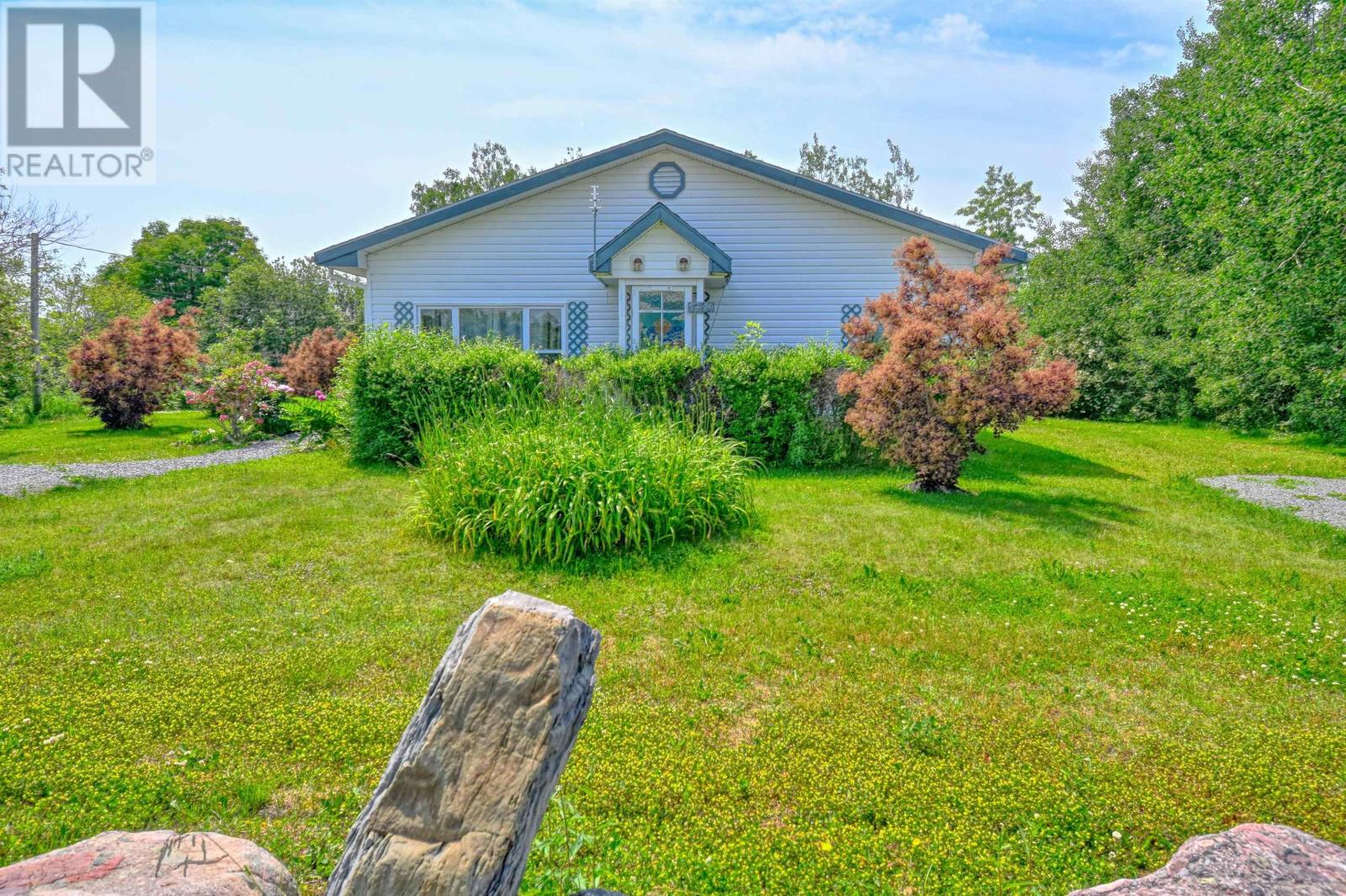 5381 Highway 19 Property Photo 1