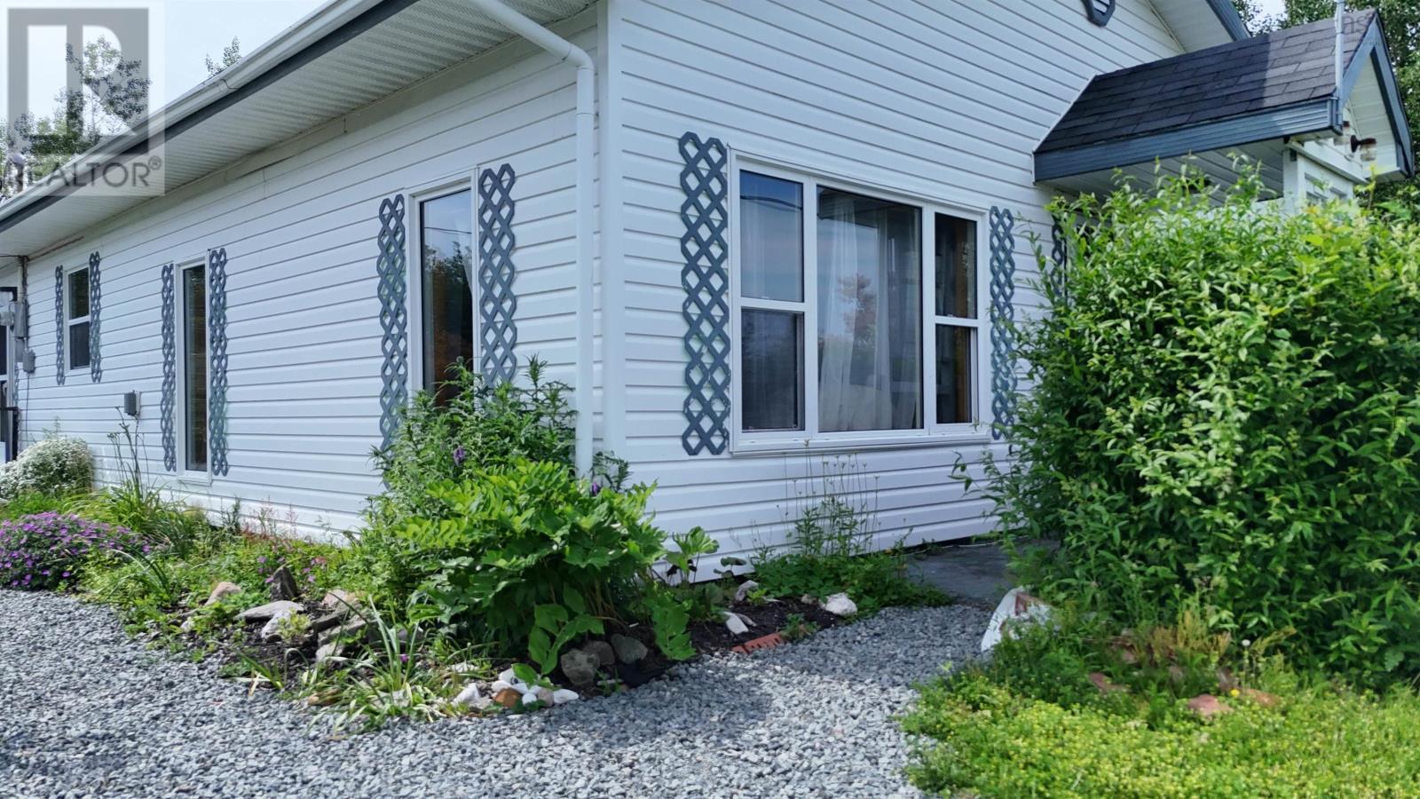 5381 Highway 19 Property Photo 3