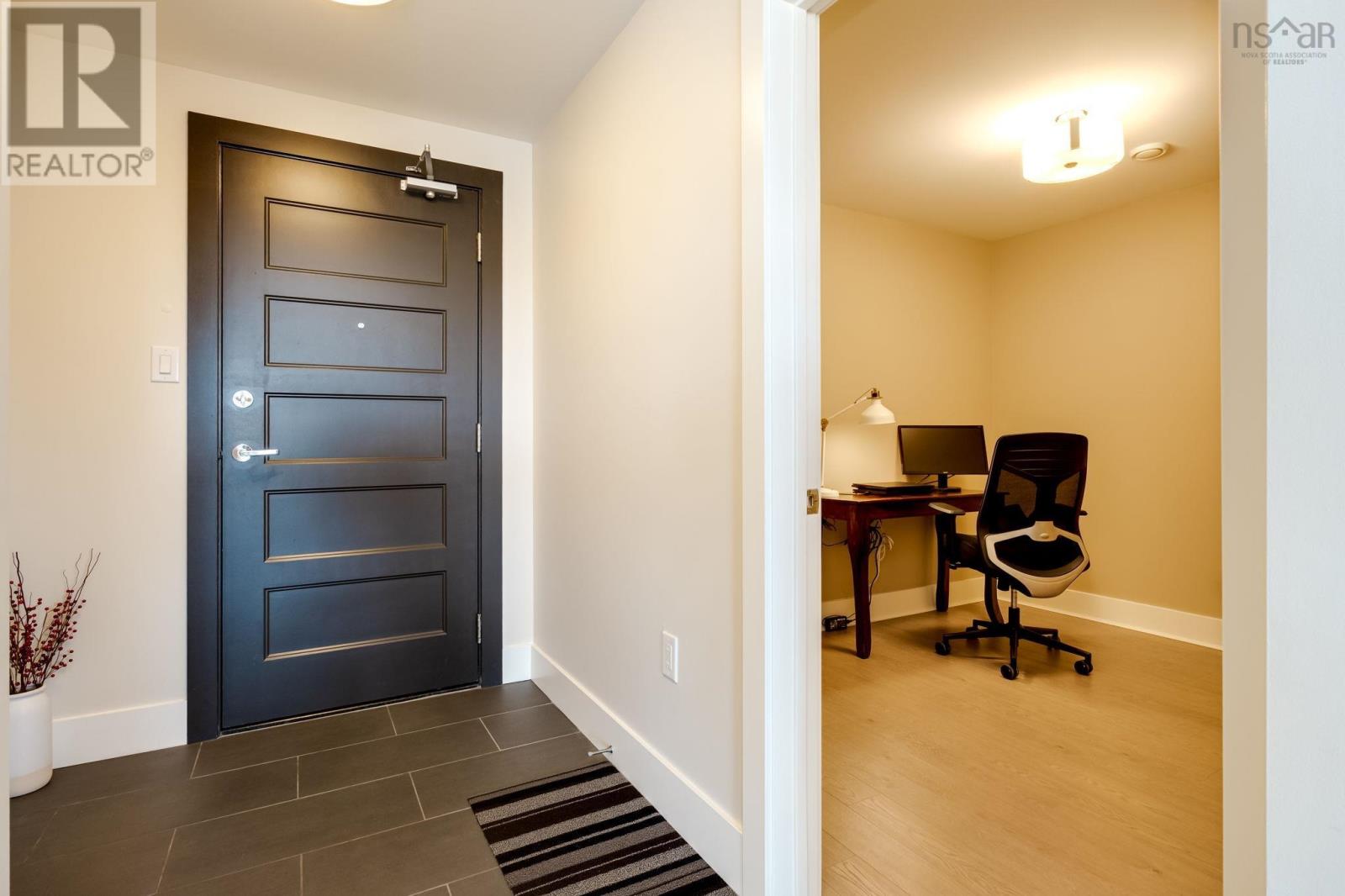 1007 15 Kings Wharf Place Property Photo 11