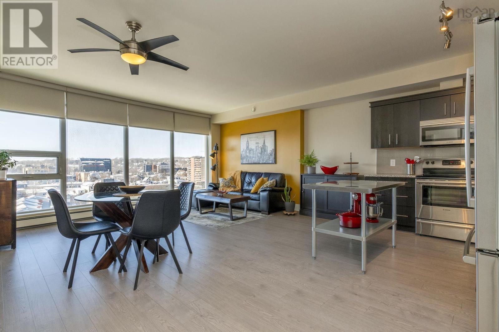 1007 15 Kings Wharf Place Property Photo 14