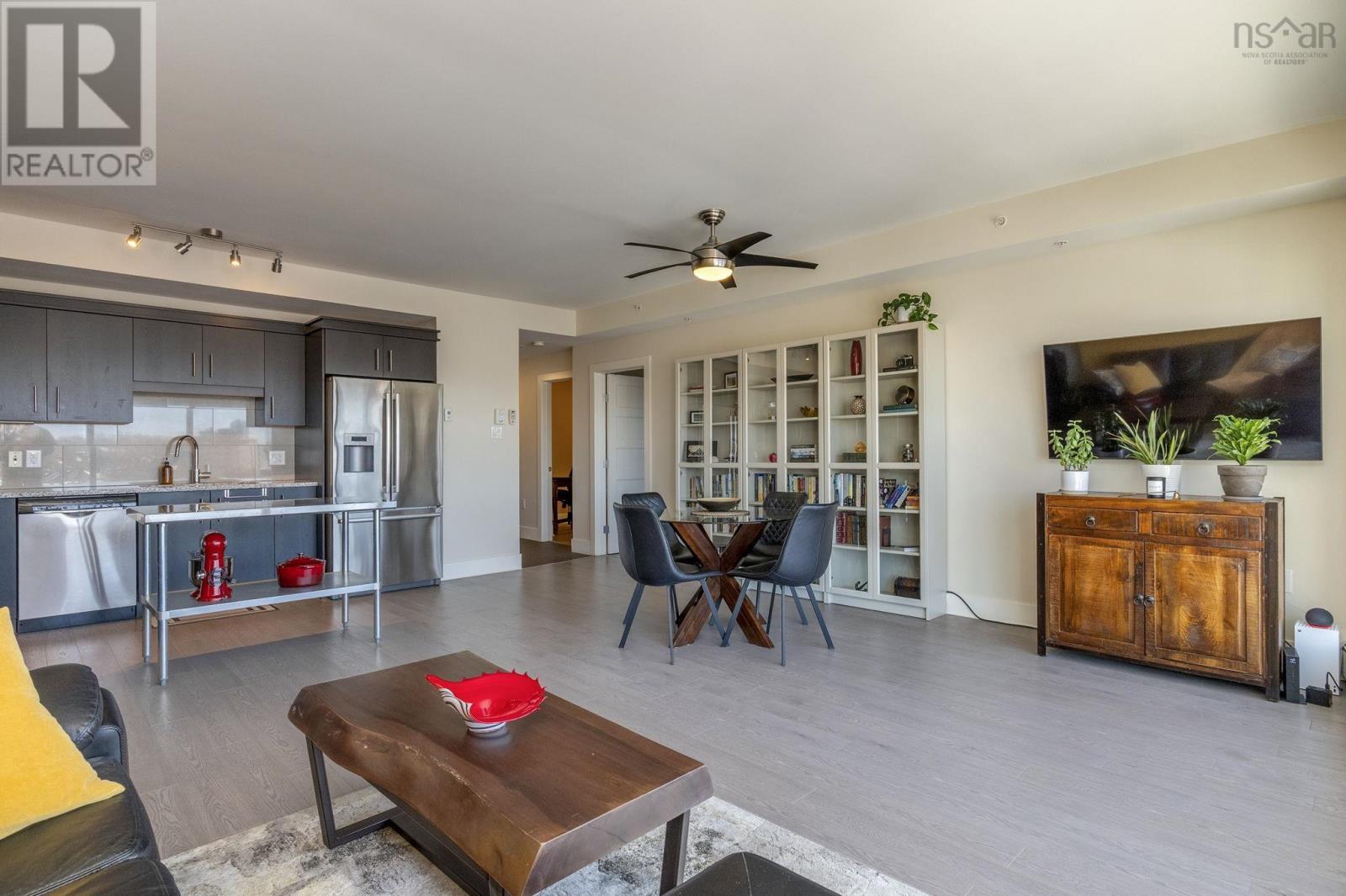 1007 15 Kings Wharf Place Property Photo 22