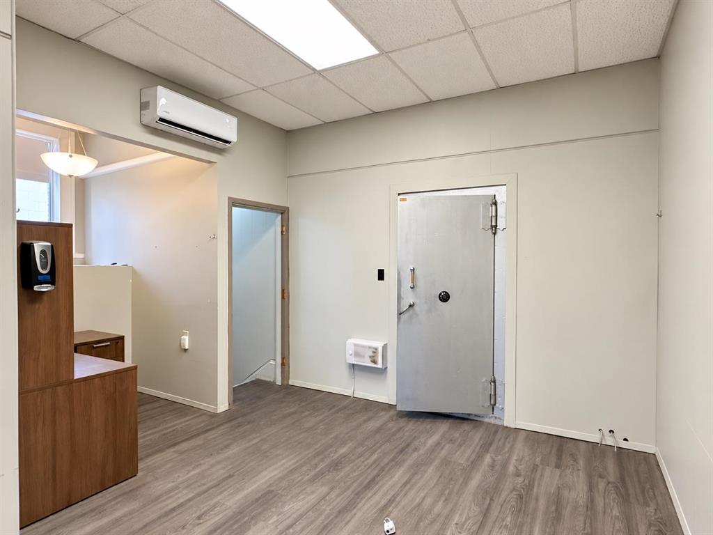 114 5th Avenue N Property Photo 14