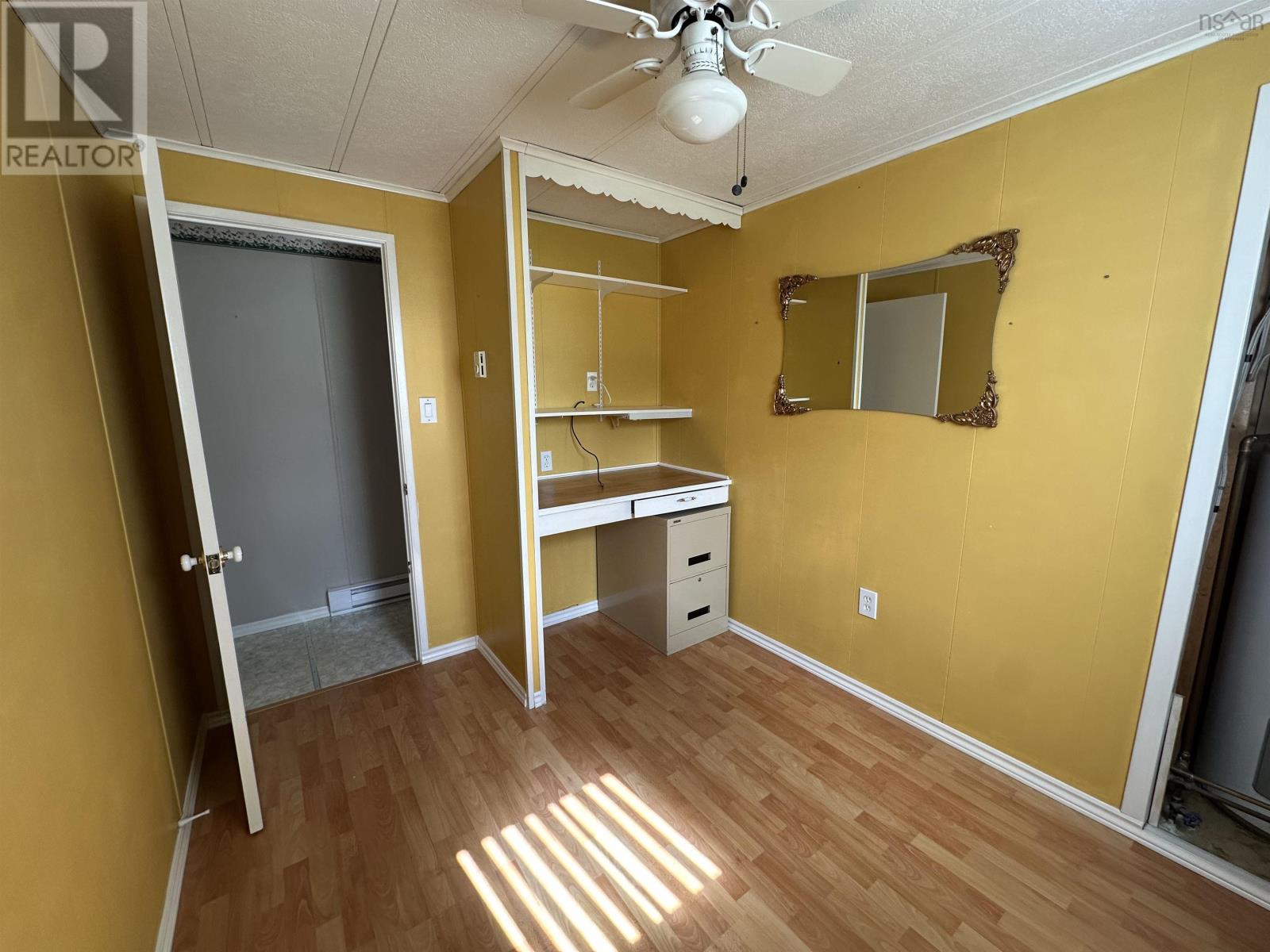 19 Old Wharf Road Property Photo 34