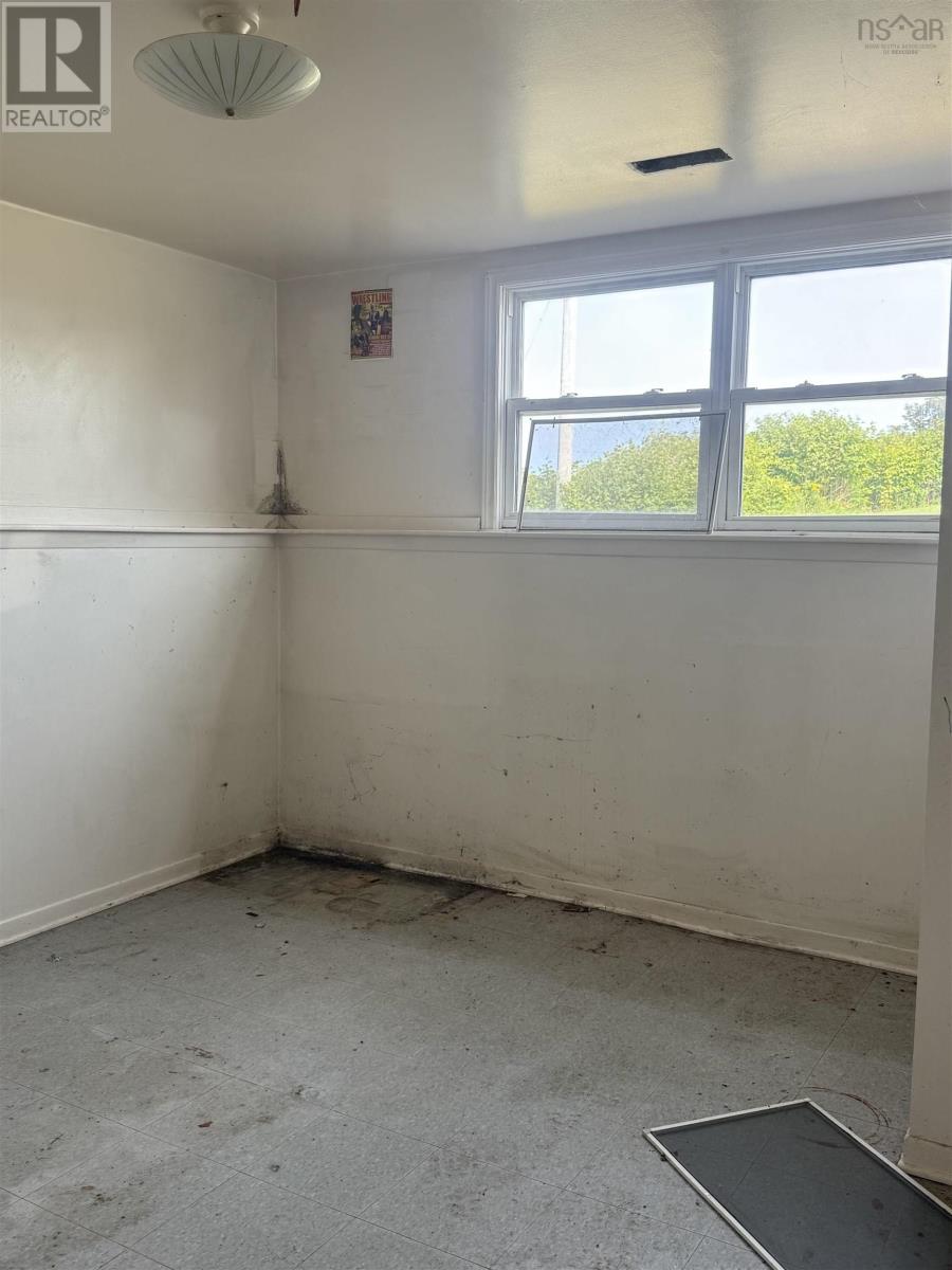 43/45 Duke Street Property Photo 6