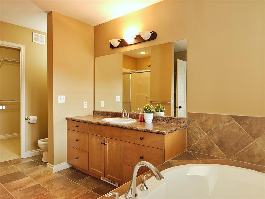 6 Millbank Avenue Property Photo 27