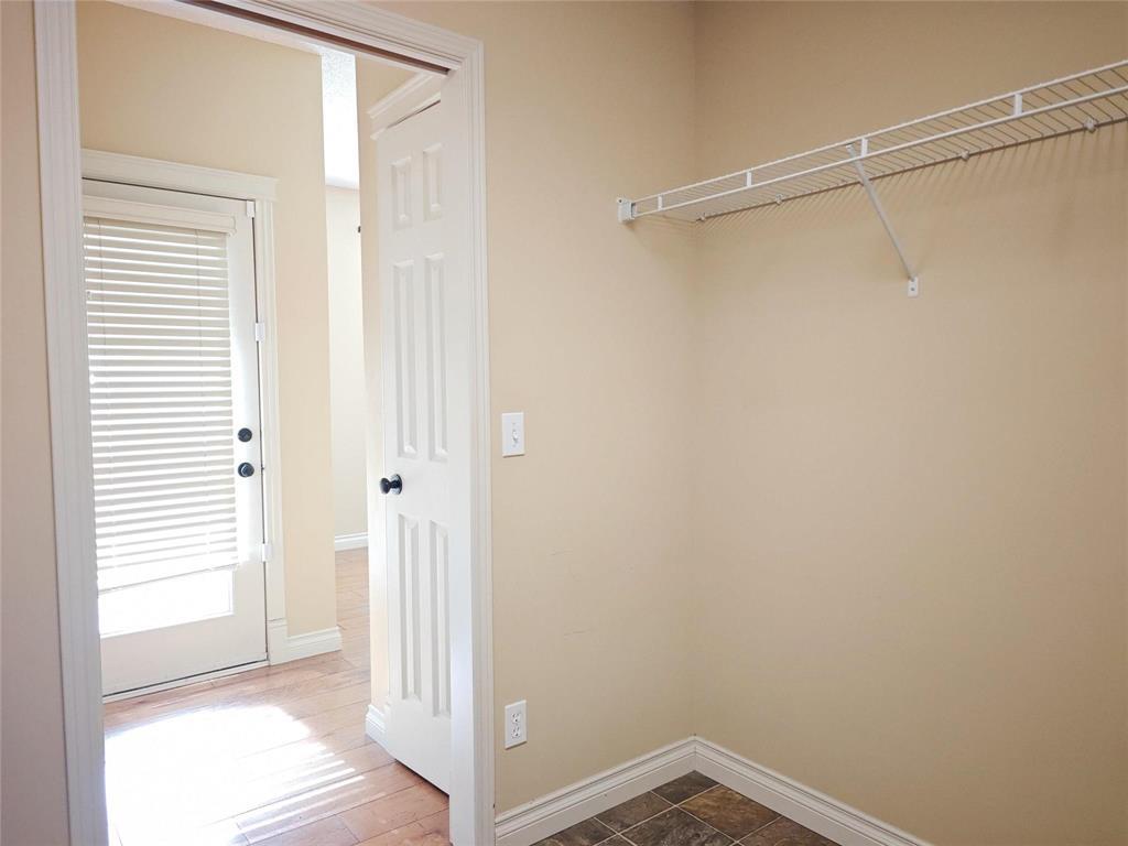 6 Millbank Avenue Property Photo 48