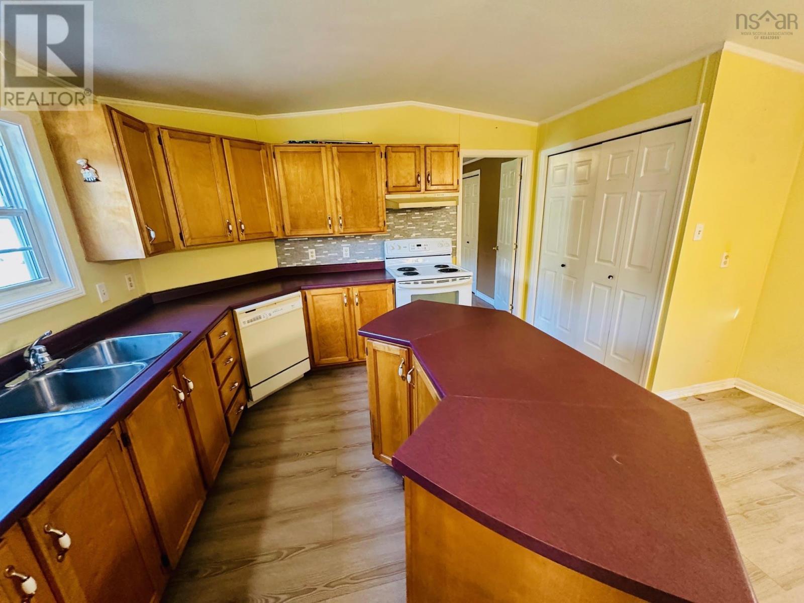 Brian St., East Preston, Ns #97 Property Photo 2