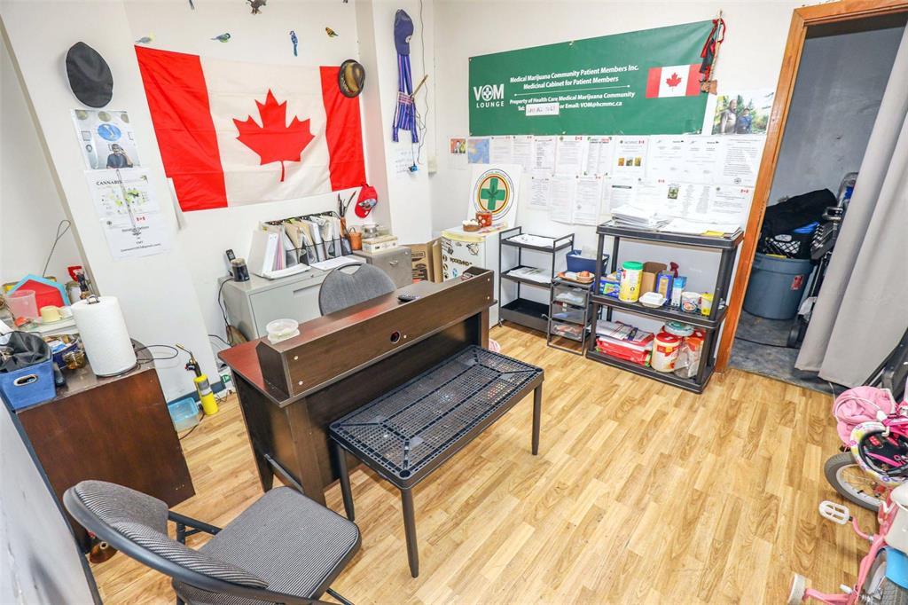 500 Bannatyne Avenue Property Photo 17