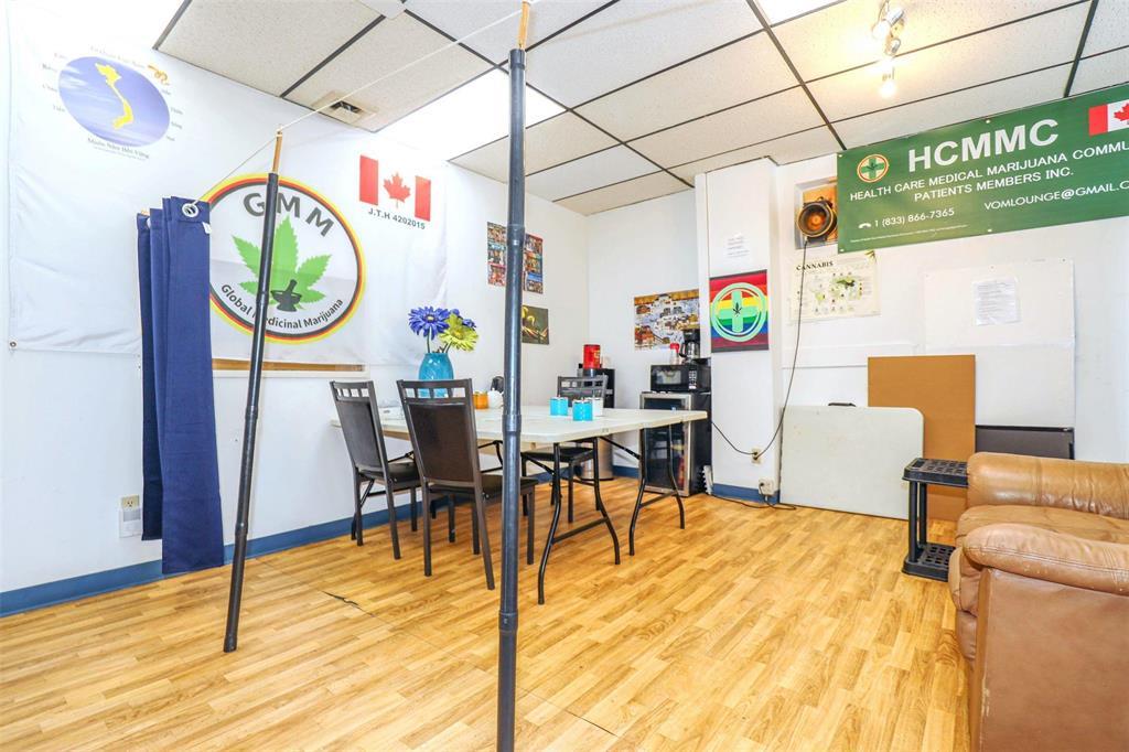 500 Bannatyne Avenue Property Photo 18