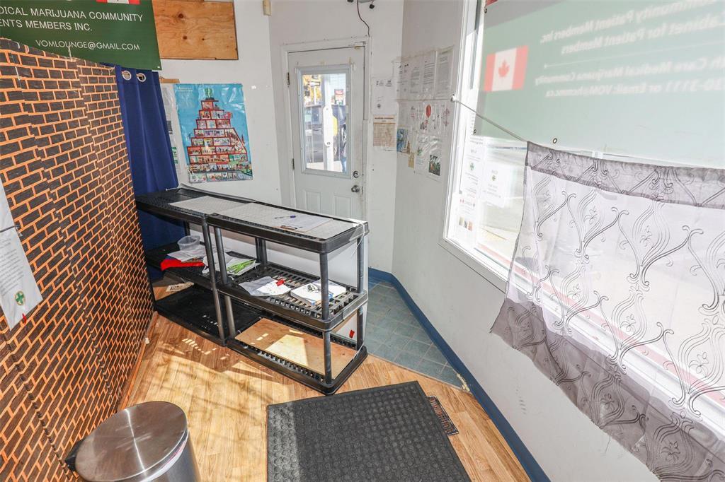 500 Bannatyne Avenue Property Photo 20