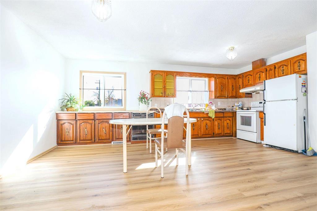 500 Bannatyne Avenue Property Photo 23