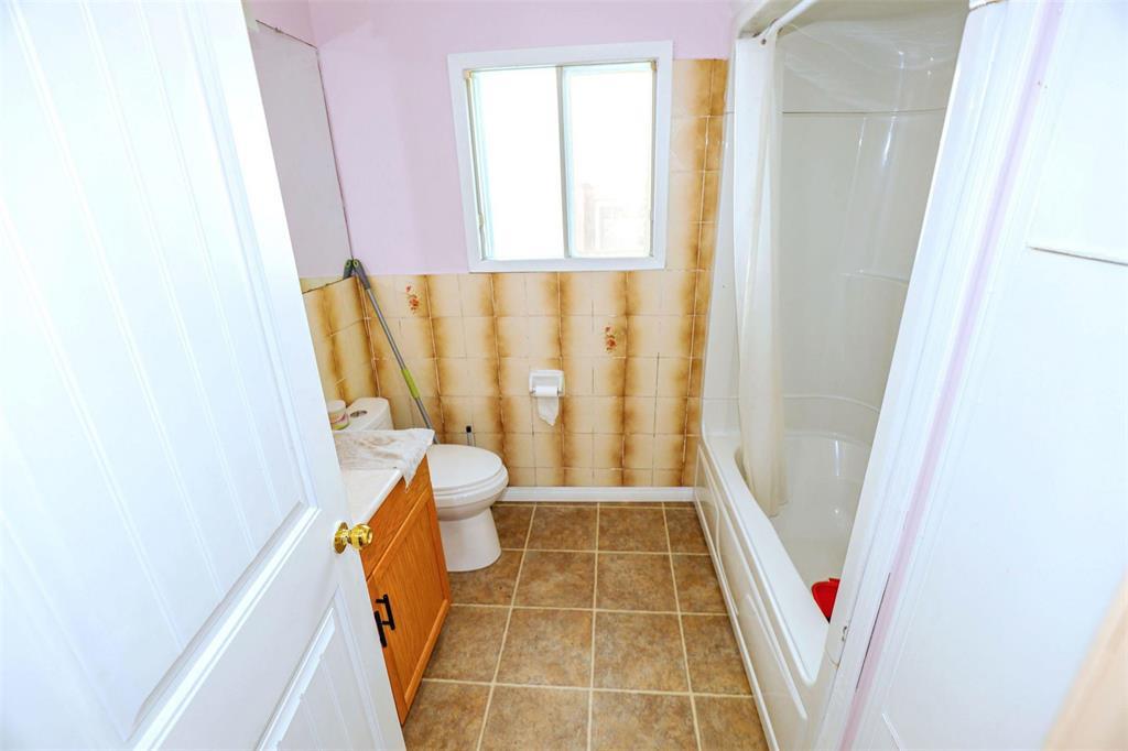 500 Bannatyne Avenue Property Photo 27