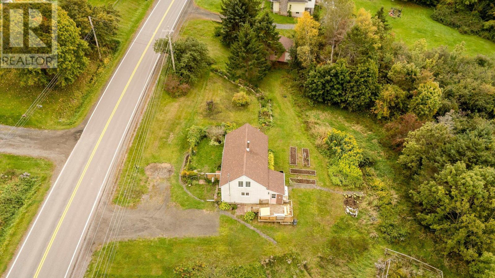 309 Highway 201 Property Photo 26