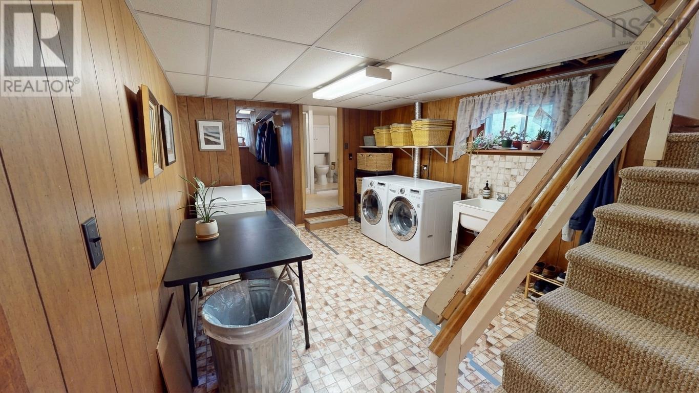33 Anderson Street Property Photo 13