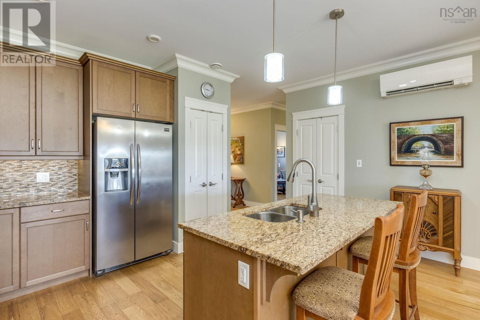 20 Mackinnon Court Property Photo 7