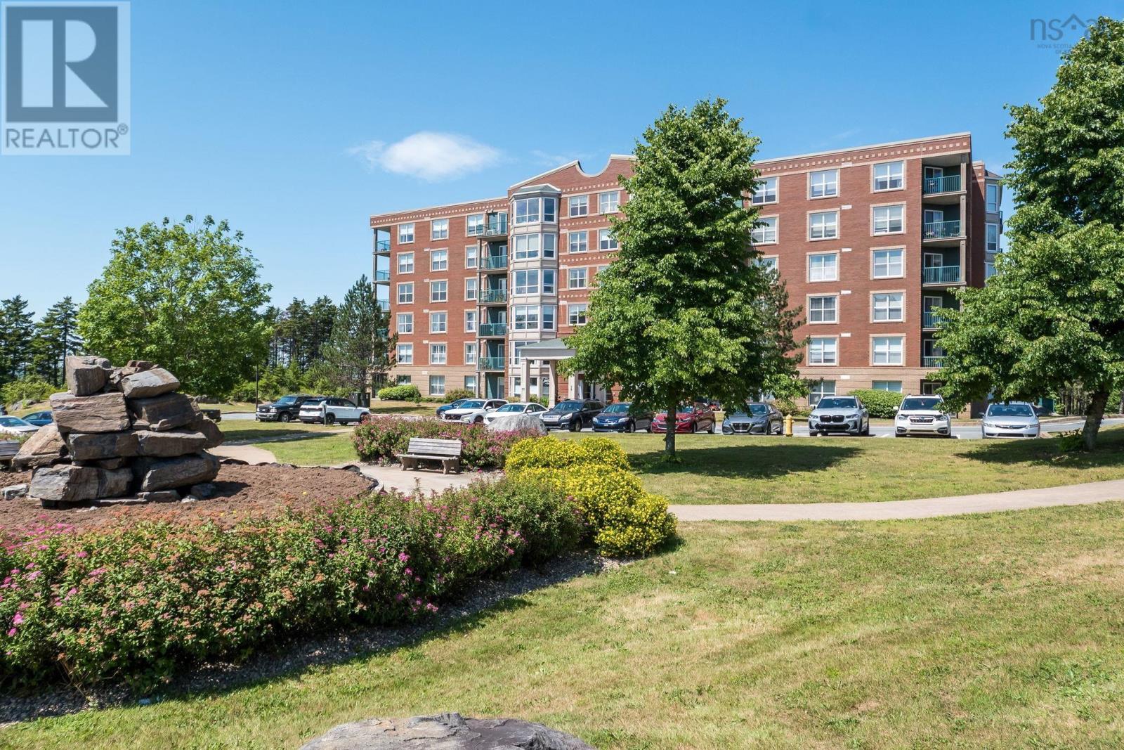 106 - 78 Regency Park Drive Property Photo 2