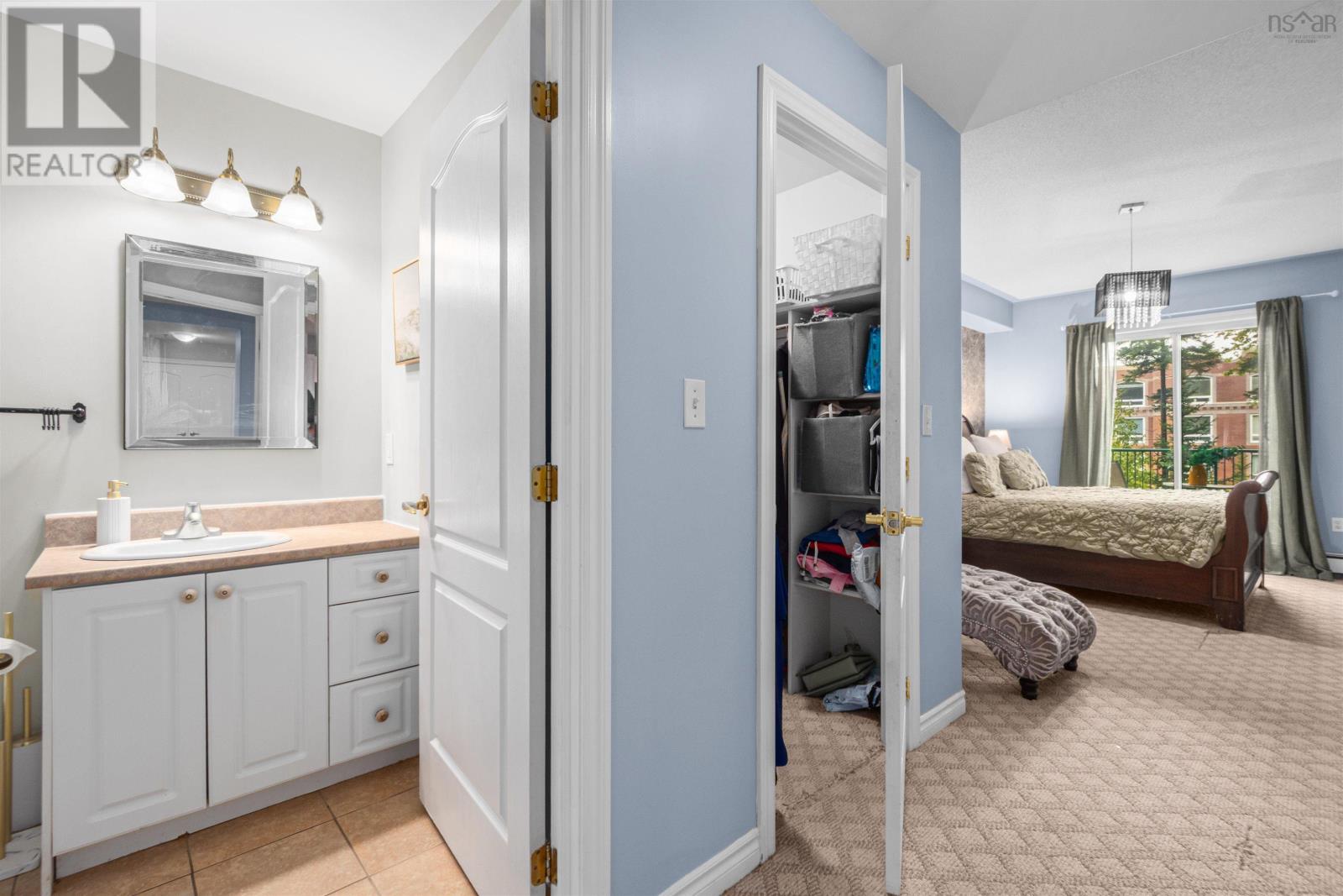106 - 78 Regency Park Drive Property Photo 23