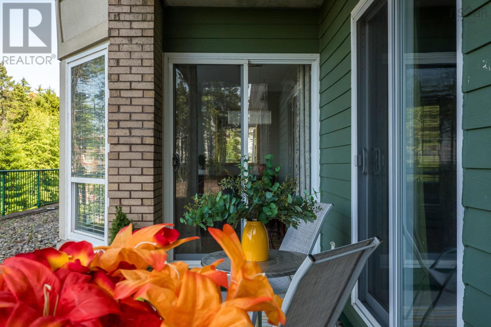 106 - 78 Regency Park Drive Property Photo 45
