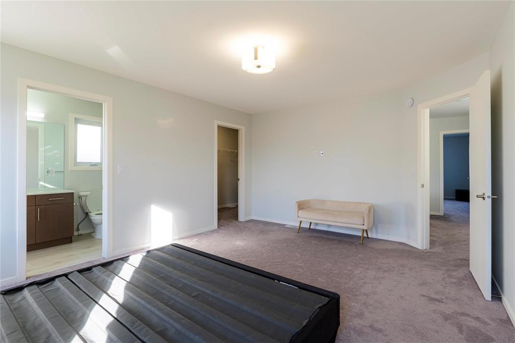 18 Gottfried Point Property Photo 24