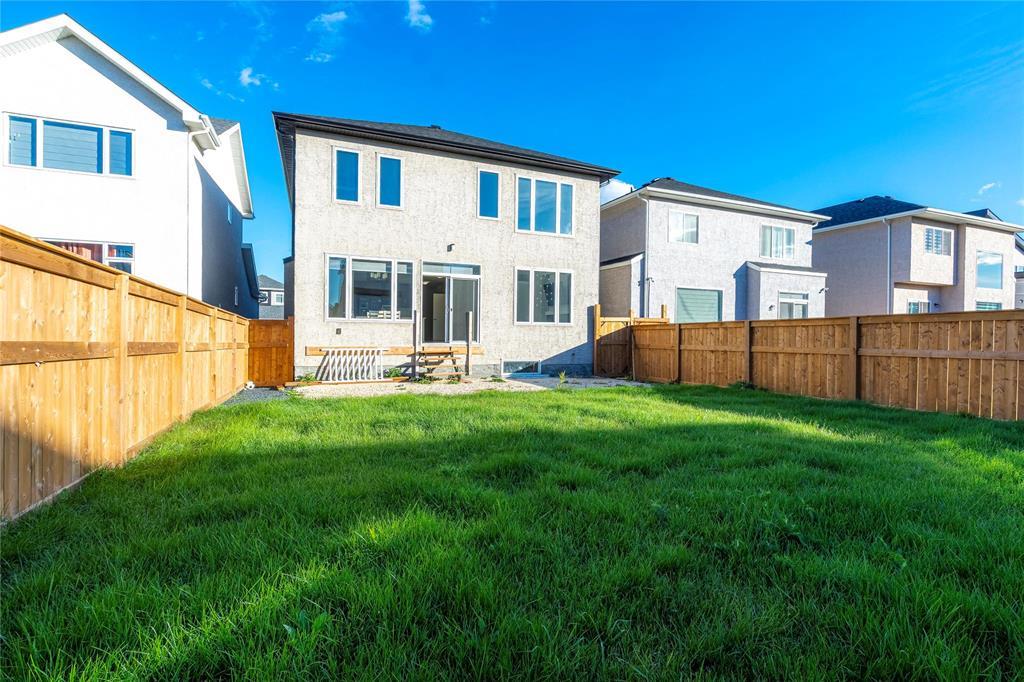 18 Gottfried Point Property Photo 42