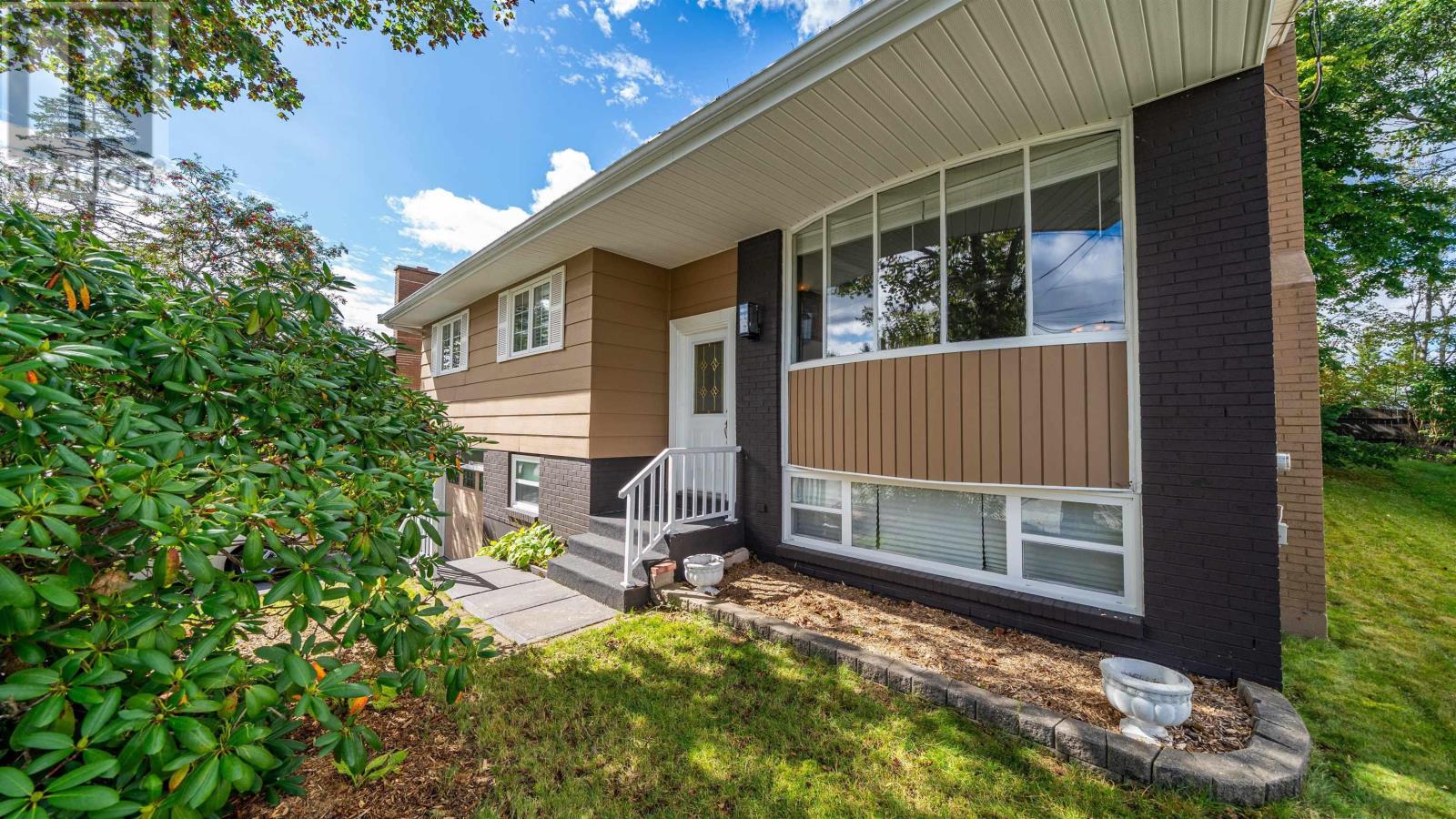 47 Kingston Crescent Property Photo 37
