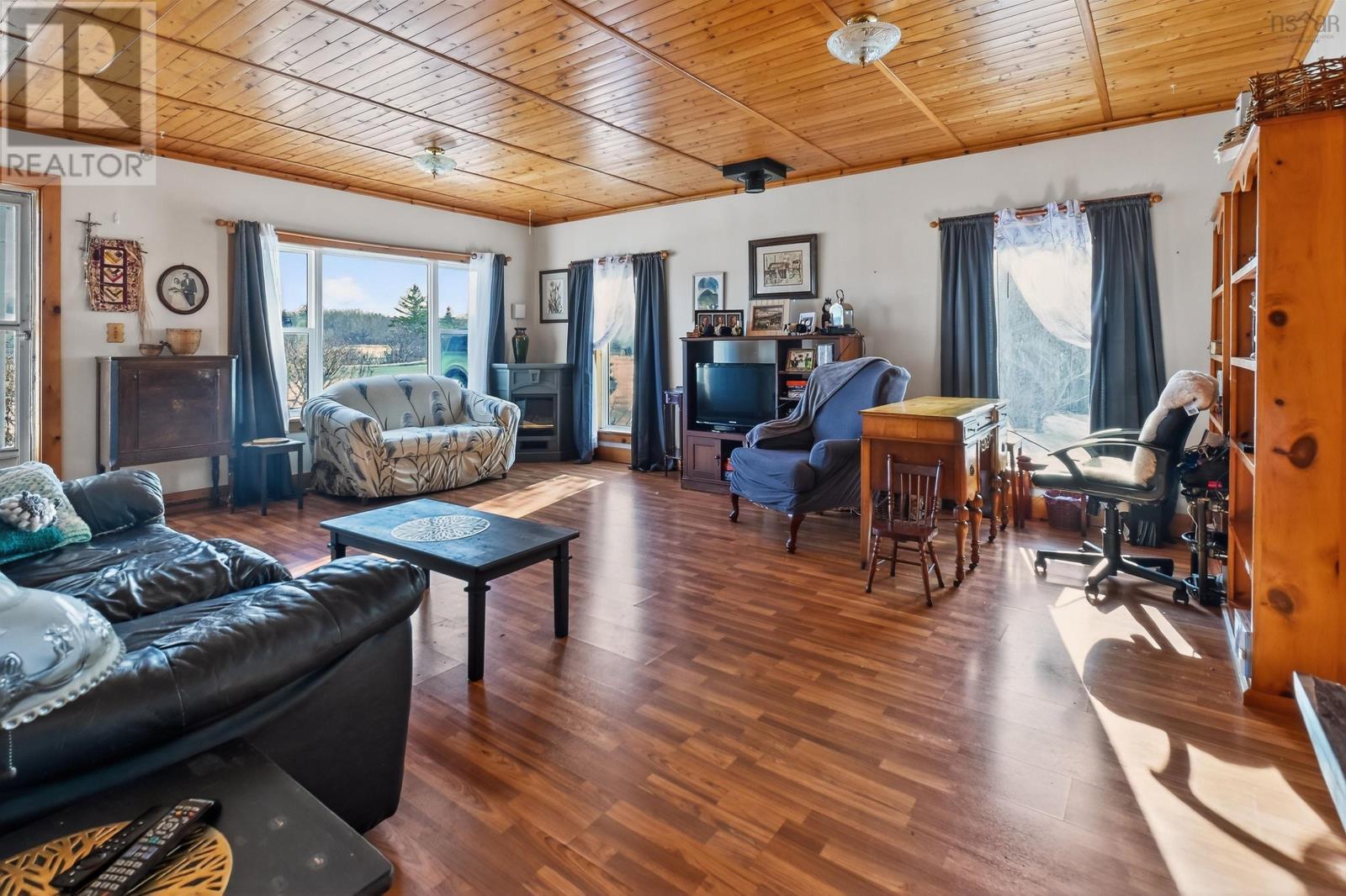 5381 Highway 19 Property Photo 7