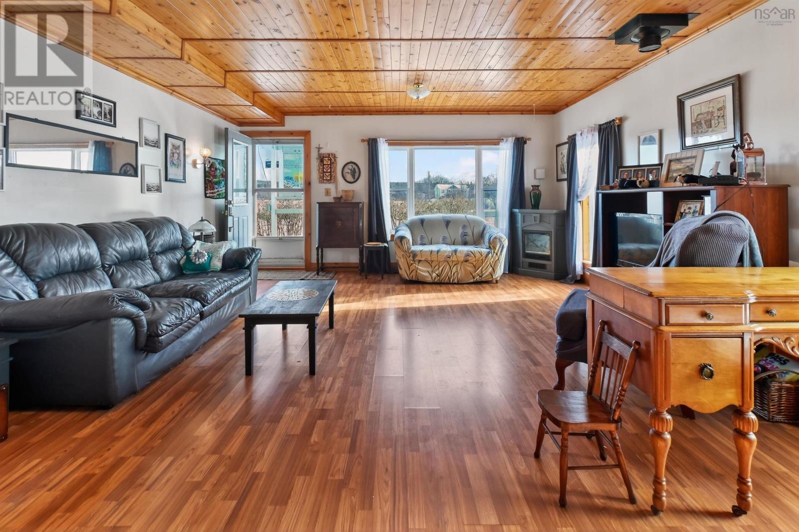 5381 Highway 19 Property Photo 11