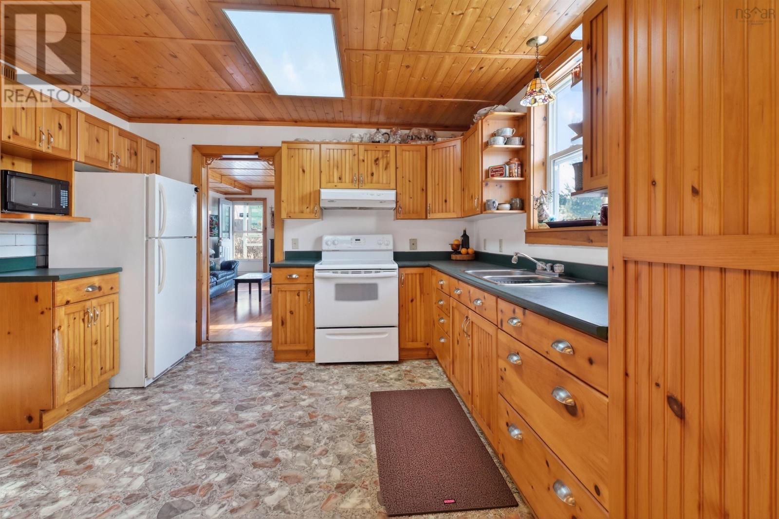 5381 Highway 19 Property Photo 14