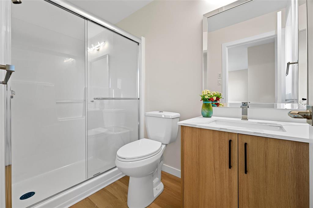 1054 Brussels Street Property Photo 19
