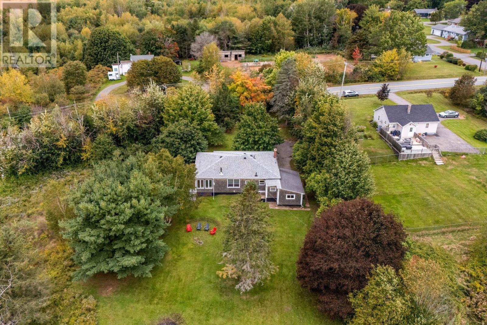 788 Highway 341 Property Photo 4