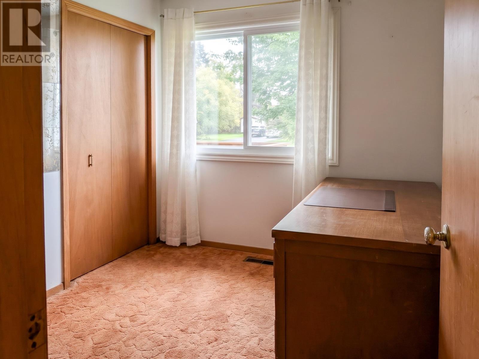 50 Aintree Drive Property Photo 9