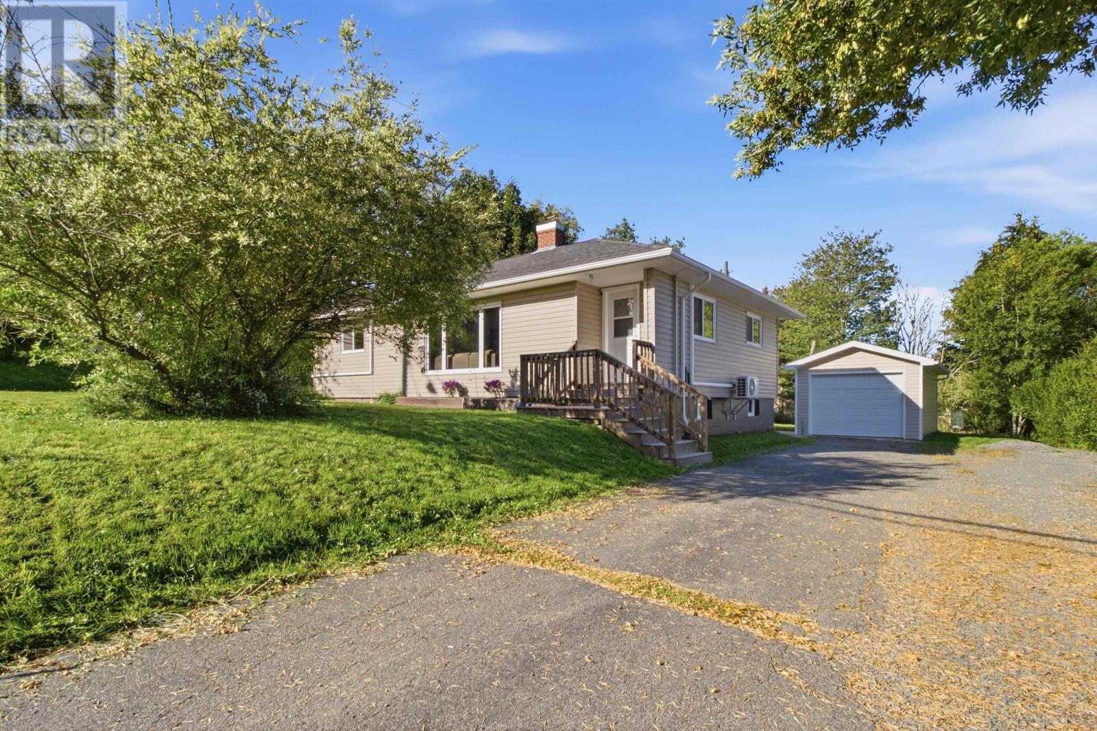122 Campbell Avenue Property Photo 1