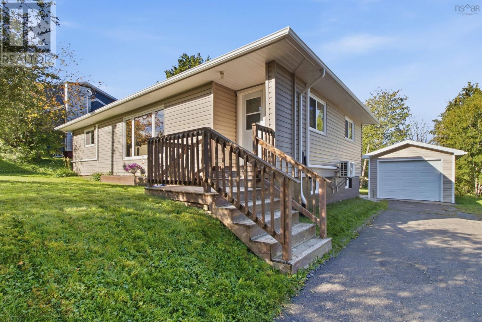 122 Campbell Avenue Property Photo 2