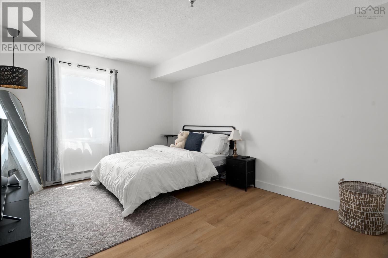 303 51 River Lane Property Photo 15