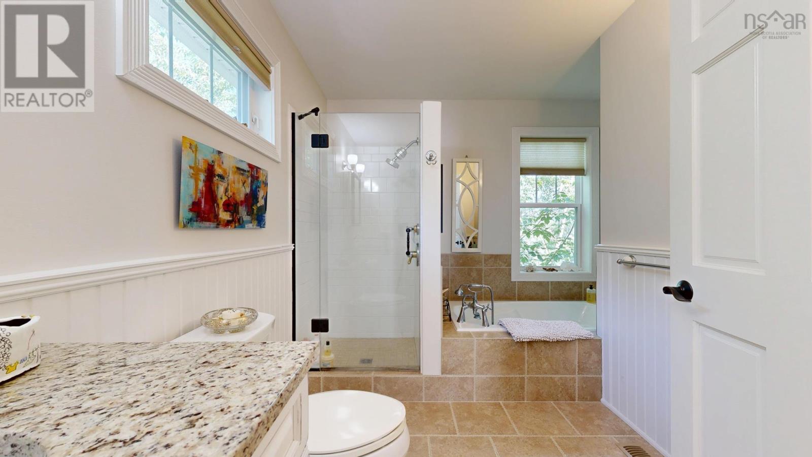 48 Pond Street Property Photo 25