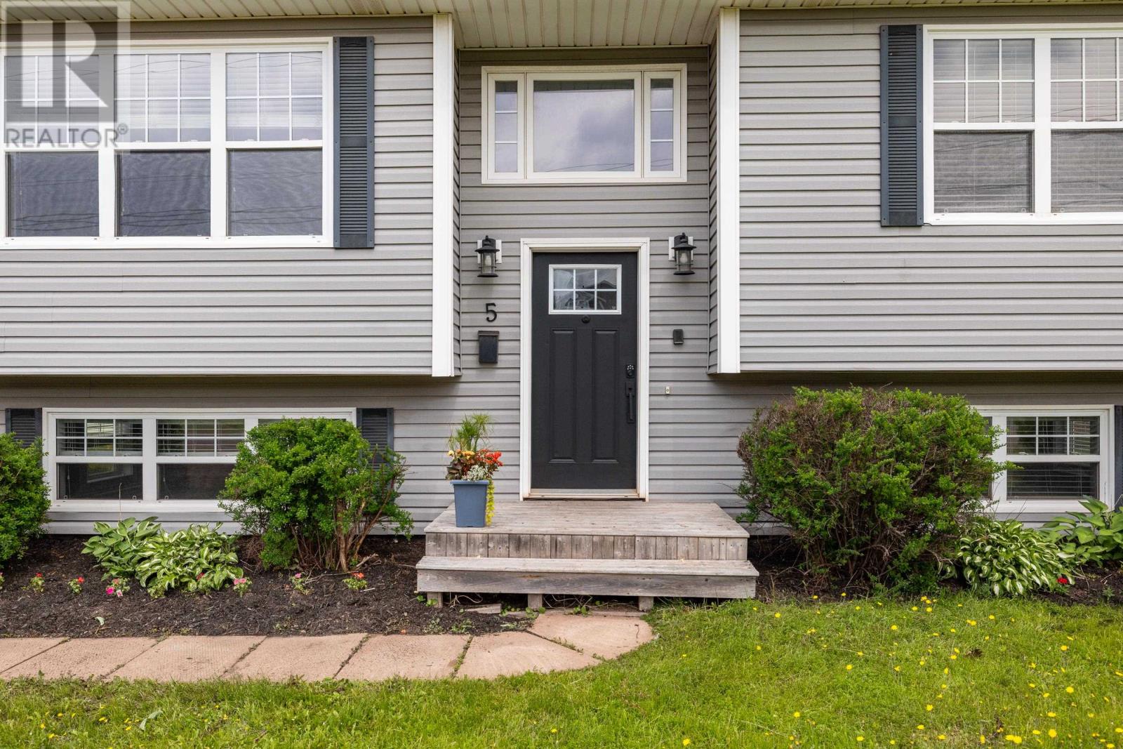 5 Darte Drive Property Photo 4