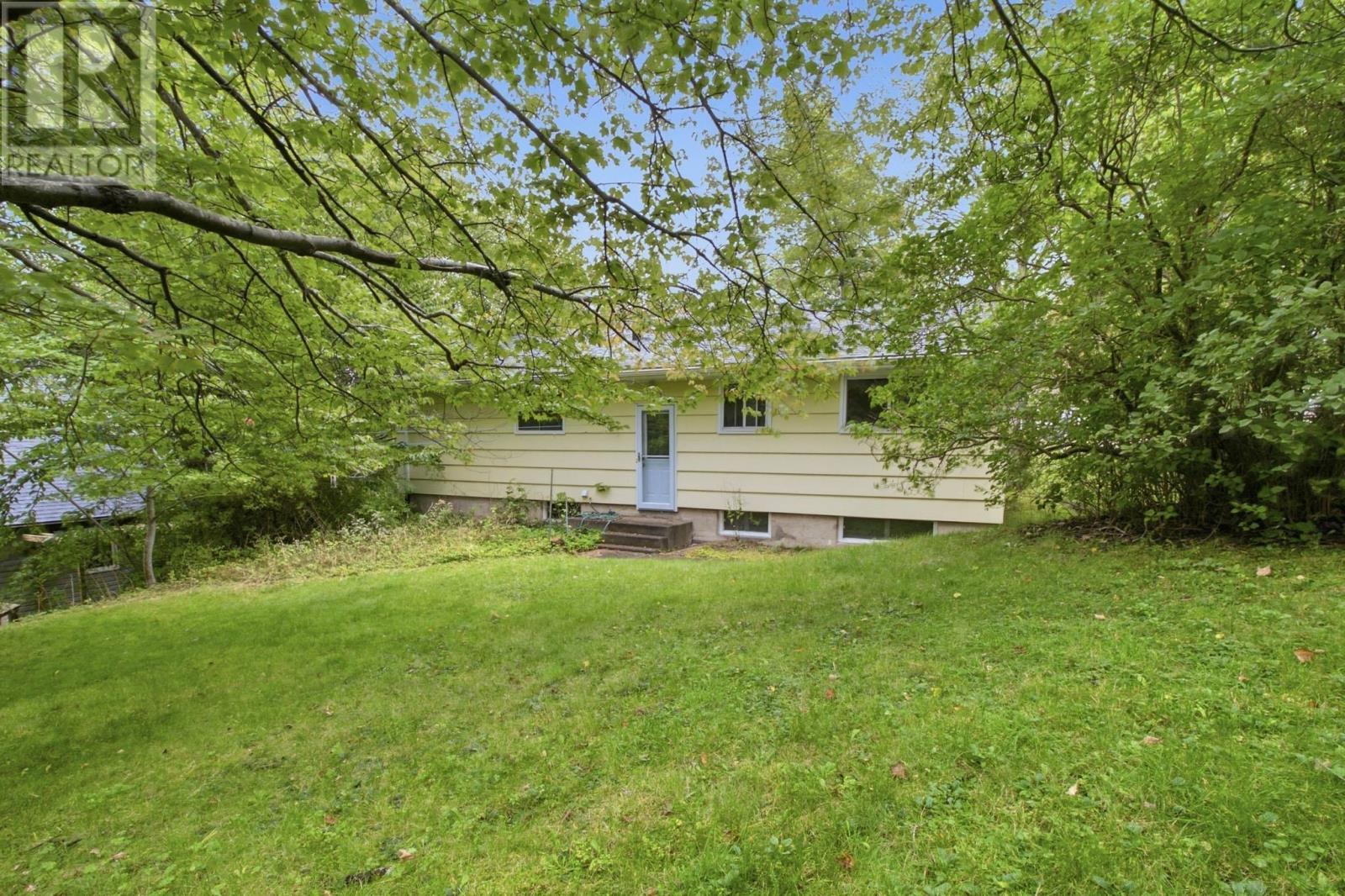 49 Tremont Drive Property Photo 32