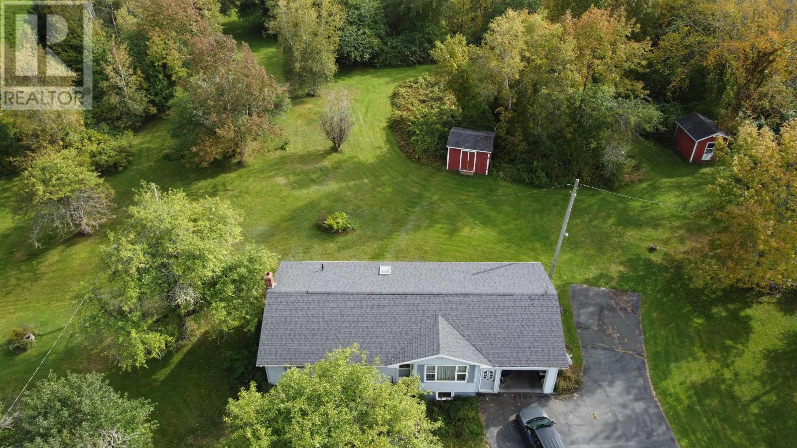 9150 Highway 14 Property Photo 1